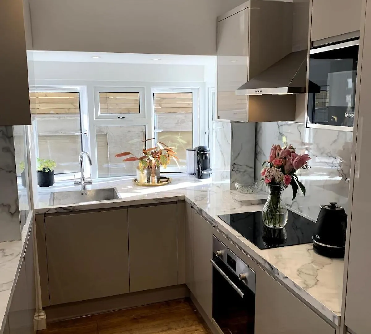 Gorgeous 2 Bed Ground Floor Flat In Hove Apartment Brighton